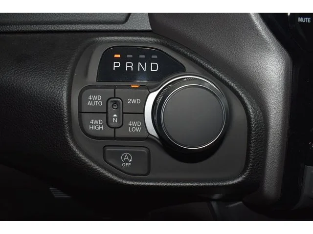 Nuevos RAM 1500 à Estados chez autogozo