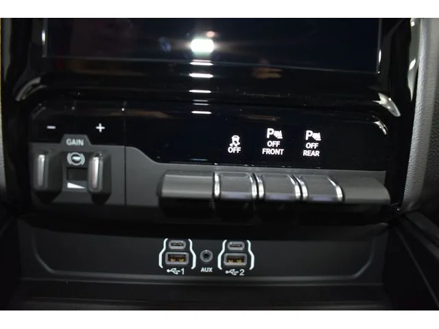 Nuevos RAM 1500 à Estados chez autogozo