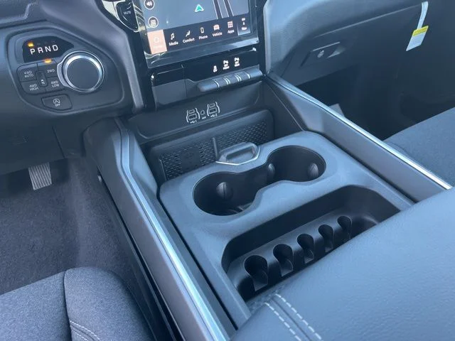 Nuevos RAM 1500 à Estados chez autogozo