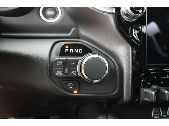 Nuevos RAM 1500 à Estados chez autogozo