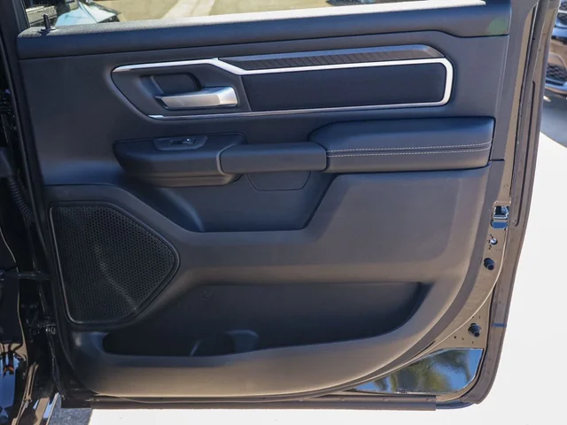 Nuevos RAM 1500 à Estados chez autogozo