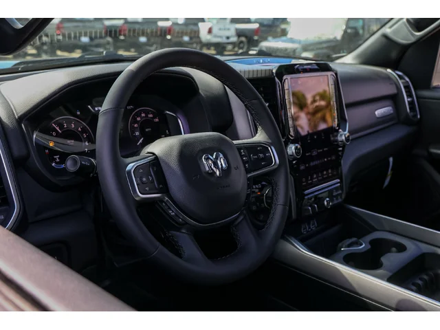 Nuevos RAM 1500 à Estados chez autogozo