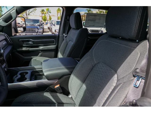 Nuevos RAM 1500 à Estados chez autogozo