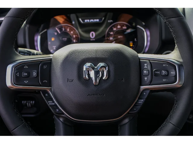 Nuevos RAM 1500 à Estados chez autogozo