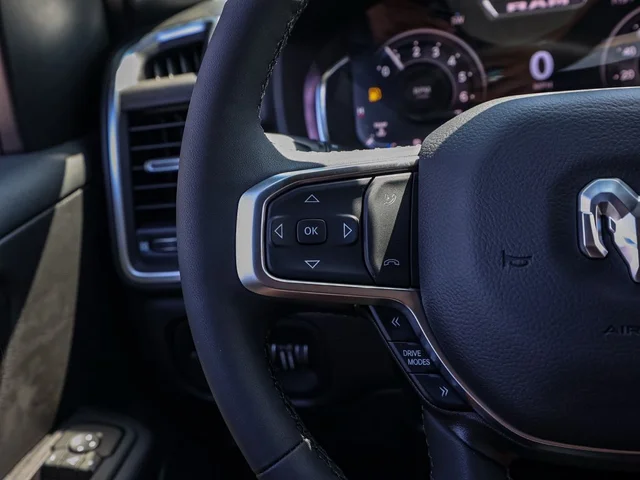 Nuevos RAM 1500 à Estados chez autogozo