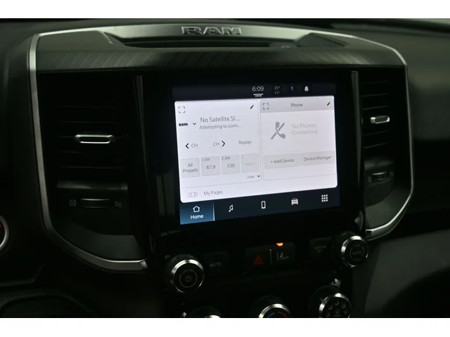 Nuevos RAM 1500 à Estados chez autogozo