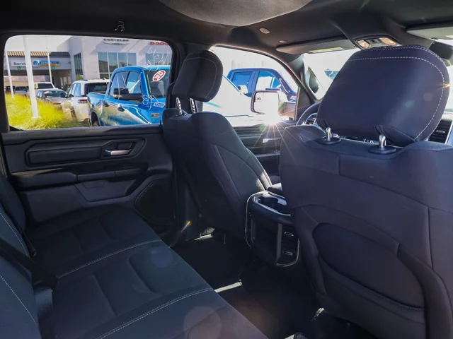 Nuevos RAM 1500 à Estados chez autogozo