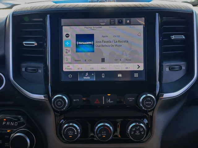 Nuevos RAM 1500 à Estados chez autogozo