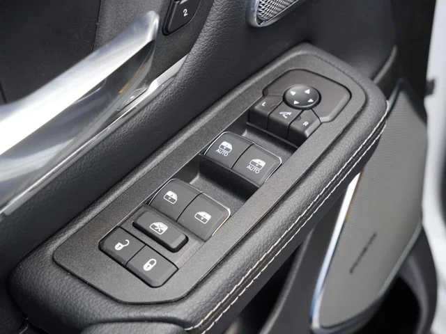 Nuevos RAM 1500 à Estados chez autogozo