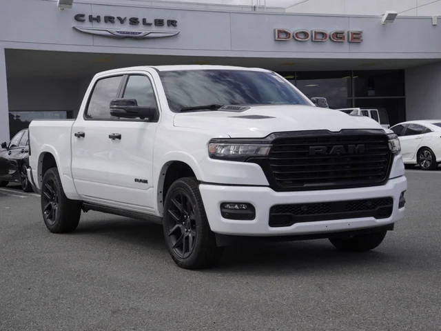 Nuevos RAM 1500 à Estados chez autogozo