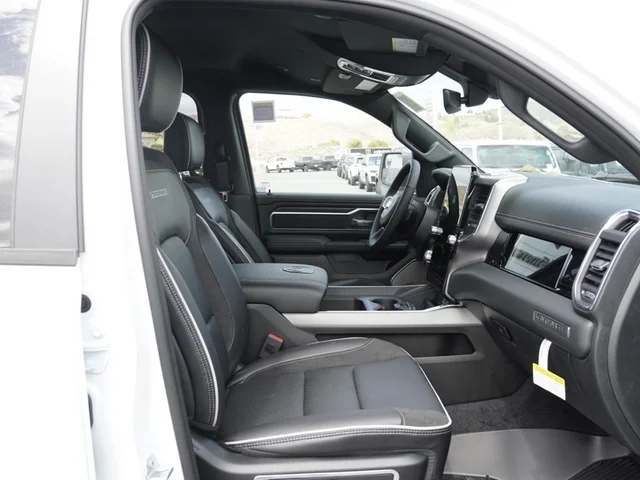 Nuevos RAM 1500 à Estados chez autogozo