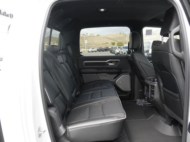 Nuevos RAM 1500 à Estados chez autogozo