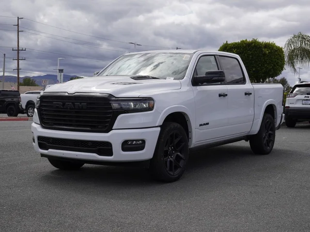 Nuevos RAM 1500 à Estados chez autogozo