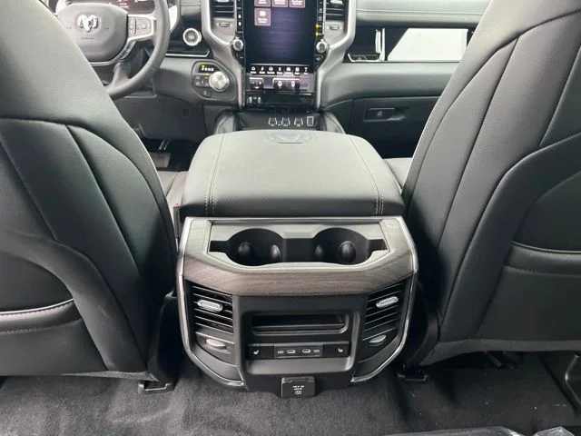 Nuevos RAM 1500 à Estados chez autogozo