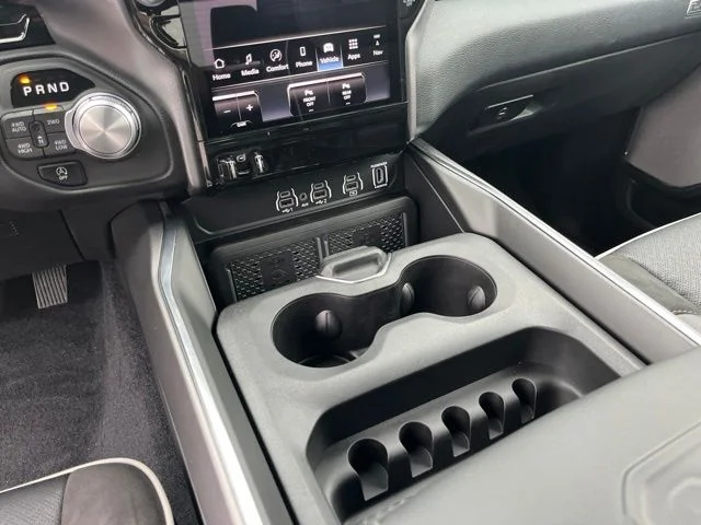 Nuevos RAM 1500 à Estados chez autogozo