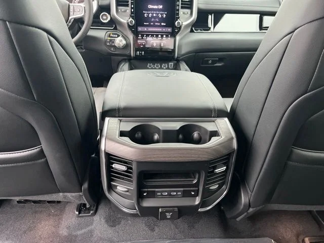 Nuevos RAM 1500 à Estados chez autogozo