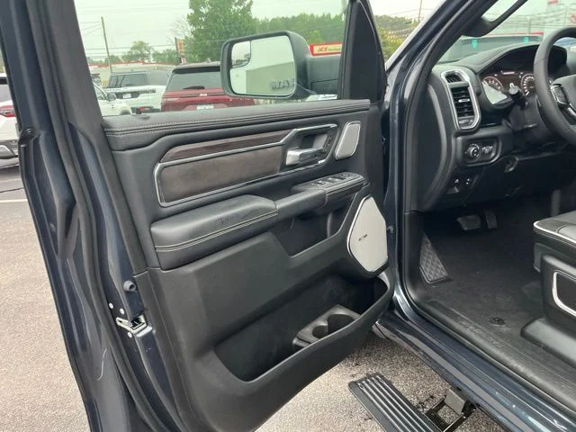 Nuevos RAM 1500 à Estados chez autogozo
