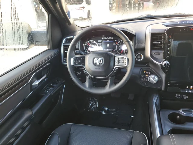SEMINUEVOS RAM 1500 a Estados en autogozo