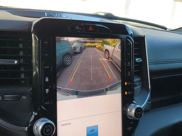 SEMINUEVOS RAM 1500 a Estados en autogozo