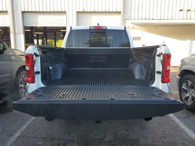 SEMINUEVOS RAM 1500 a Estados en autogozo