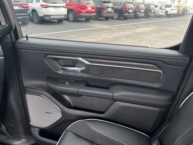 Nuevos RAM 1500 à Estados chez autogozo
