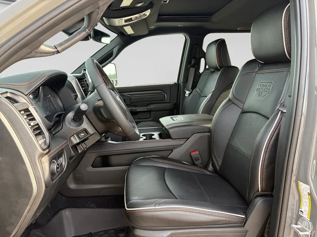 Nuevos RAM 2500 à Estados chez autogozo