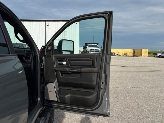 Nuevos RAM 2500 à Estados chez autogozo