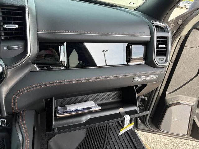 Nuevos RAM 2500 à Estados chez autogozo
