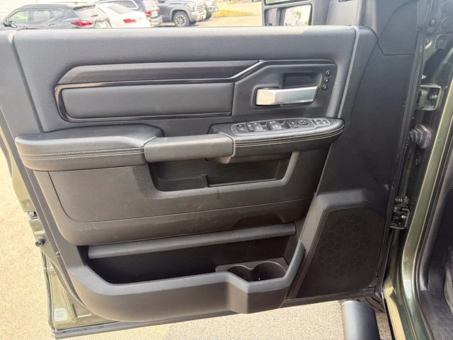 SEMINUEVOS RAM 2500 a Estados en autogozo