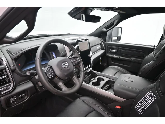 Nuevos RAM 2500 à Estados chez autogozo
