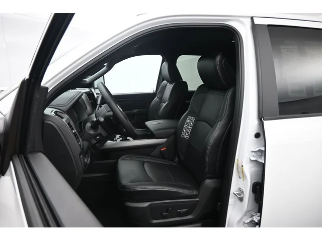 Nuevos RAM 2500 à Estados chez autogozo