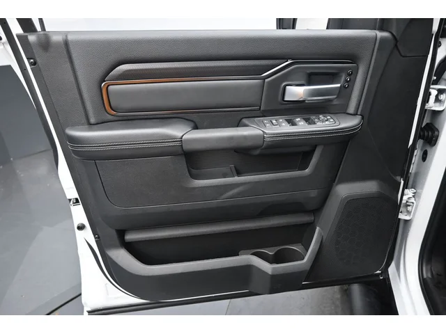 Nuevos RAM 2500 à Estados chez autogozo