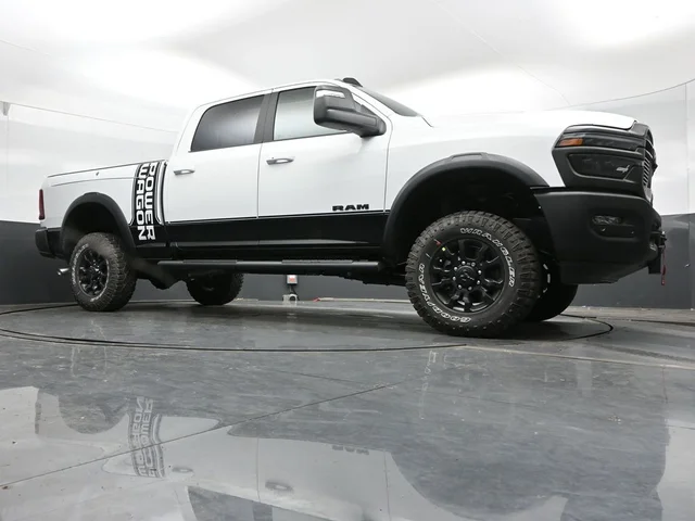 Nuevos RAM 2500 à Estados chez autogozo