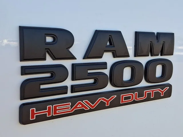 SEMINUEVOS RAM 2500 a Estados en autogozo