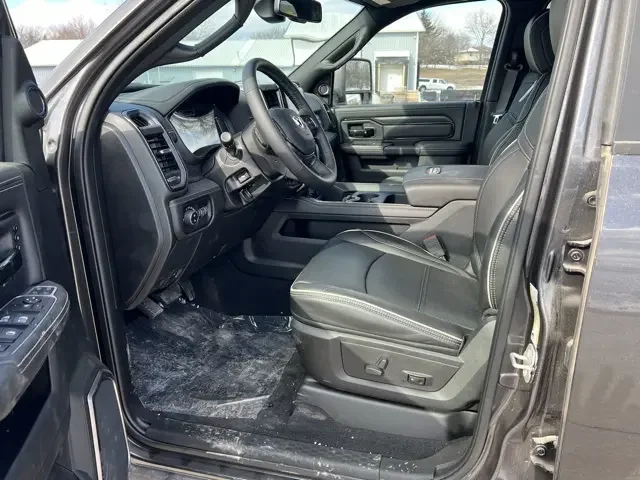 Nuevos RAM 2500 à Estados chez autogozo