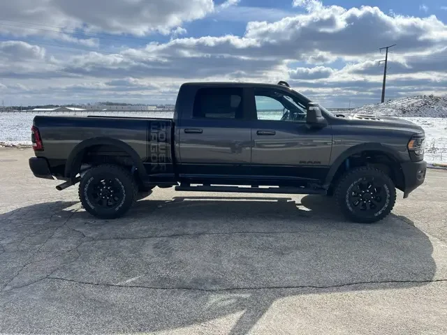 Nuevos RAM 2500 à Estados chez autogozo