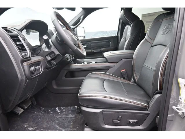 Nuevos RAM 2500 à Estados chez autogozo
