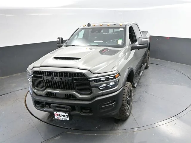Nuevos RAM 2500 à Estados chez autogozo