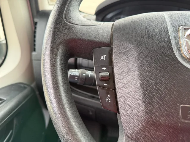 SEMINUEVOS RAM ProMaster 1500 a Estados en autogozo