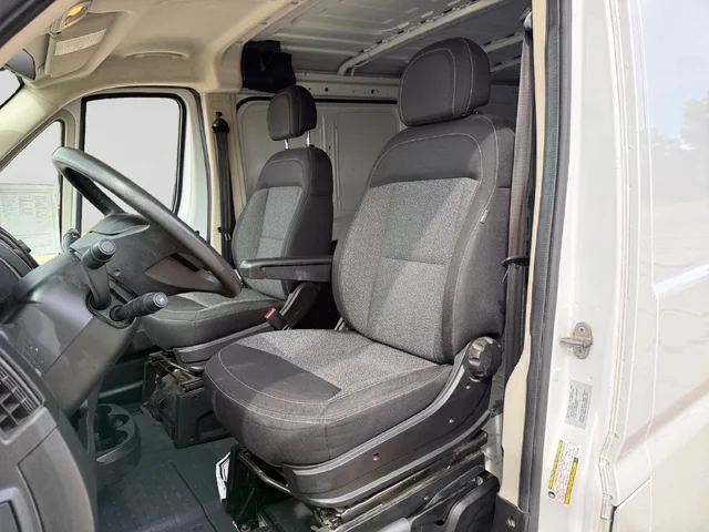 SEMINUEVOS RAM ProMaster 1500 a Estados en autogozo