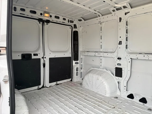 SEMINUEVOS RAM ProMaster 1500 a Estados en autogozo