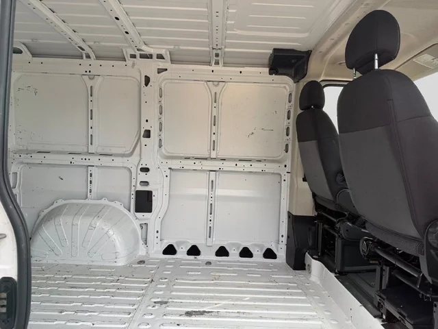 SEMINUEVOS RAM ProMaster 1500 a Estados en autogozo