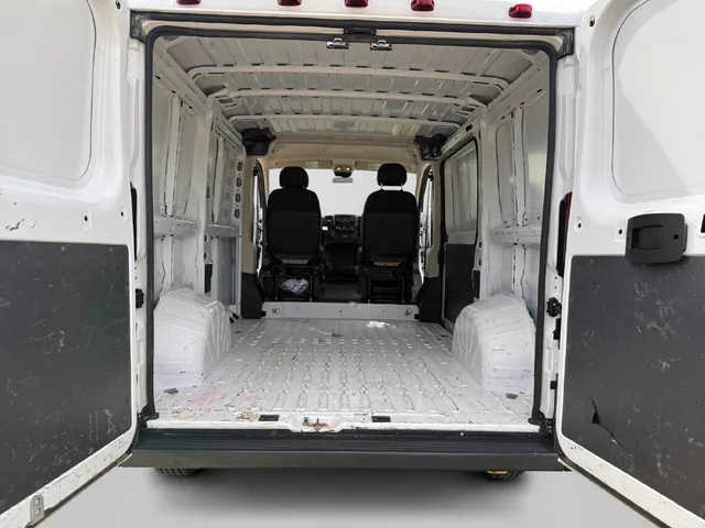 SEMINUEVOS RAM ProMaster 1500 a Estados en autogozo