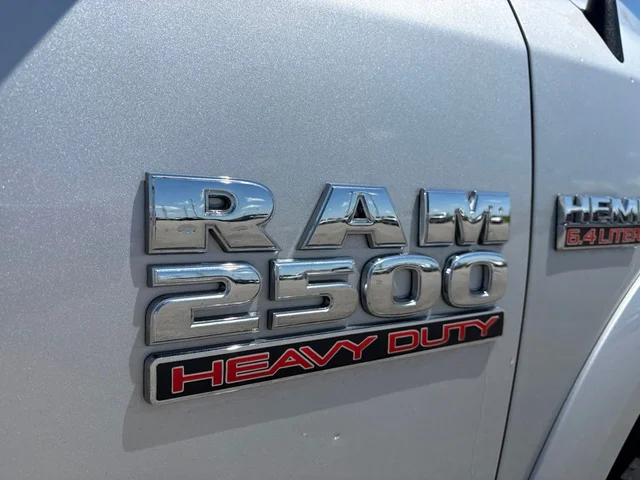 SEMINUEVOS RAM 2500 a Estados en autogozo