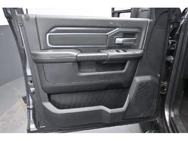 SEMINUEVOS RAM 2500 a Estados en autogozo
