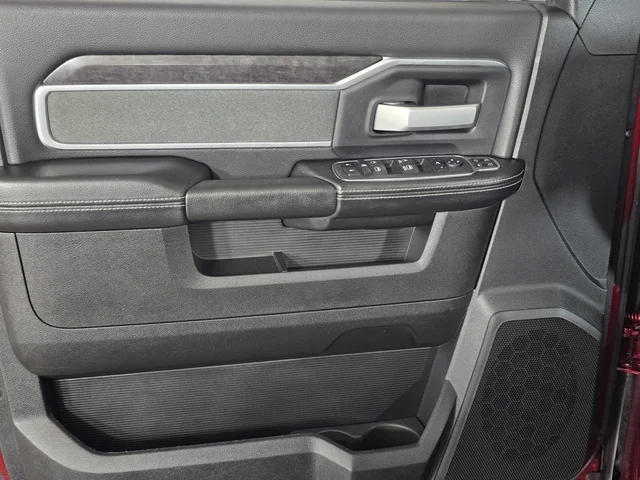 SEMINUEVOS RAM 2500 at Brainerd  in Dondelinger Chevrolet