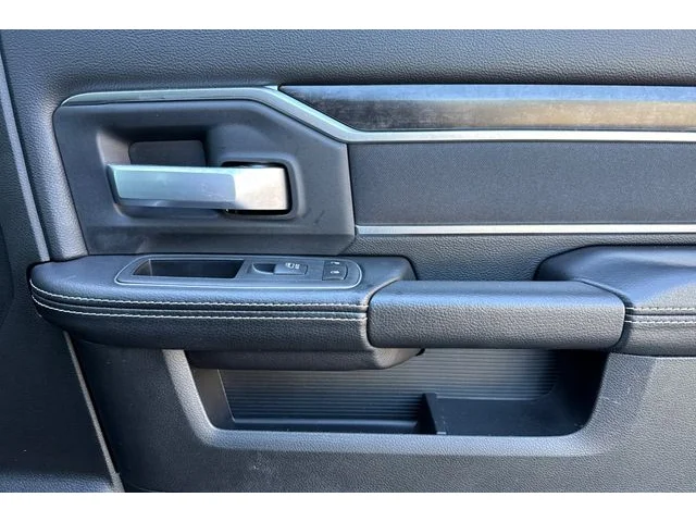 SEMINUEVOS RAM 2500 at ELK GROVE in Elk Grove Buick GMC