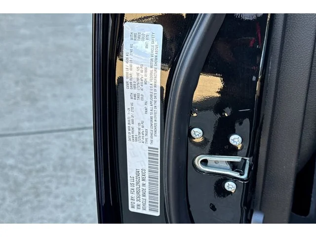 SEMINUEVOS RAM 2500 at ELK GROVE in Elk Grove Buick GMC