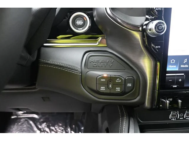 Nuevos RAM 2500 à Estados chez autogozo