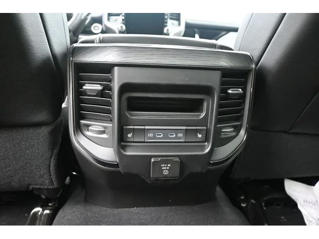 Nuevos RAM 2500 à Estados chez autogozo